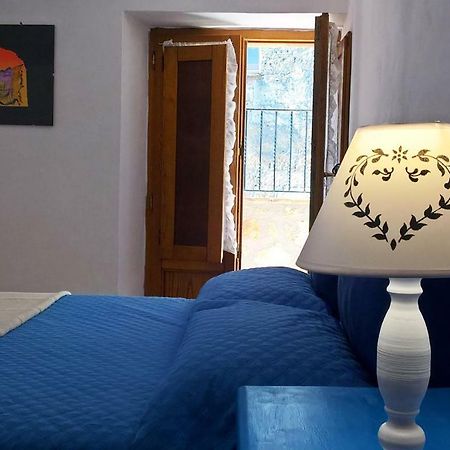 La Loggia Del Capitano - Rione Capisotto Apartman Pitigliano Kültér fotó