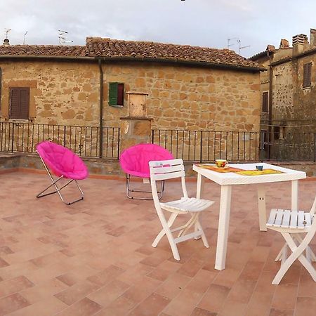 La Loggia Del Capitano - Rione Capisotto Apartman Pitigliano Kültér fotó