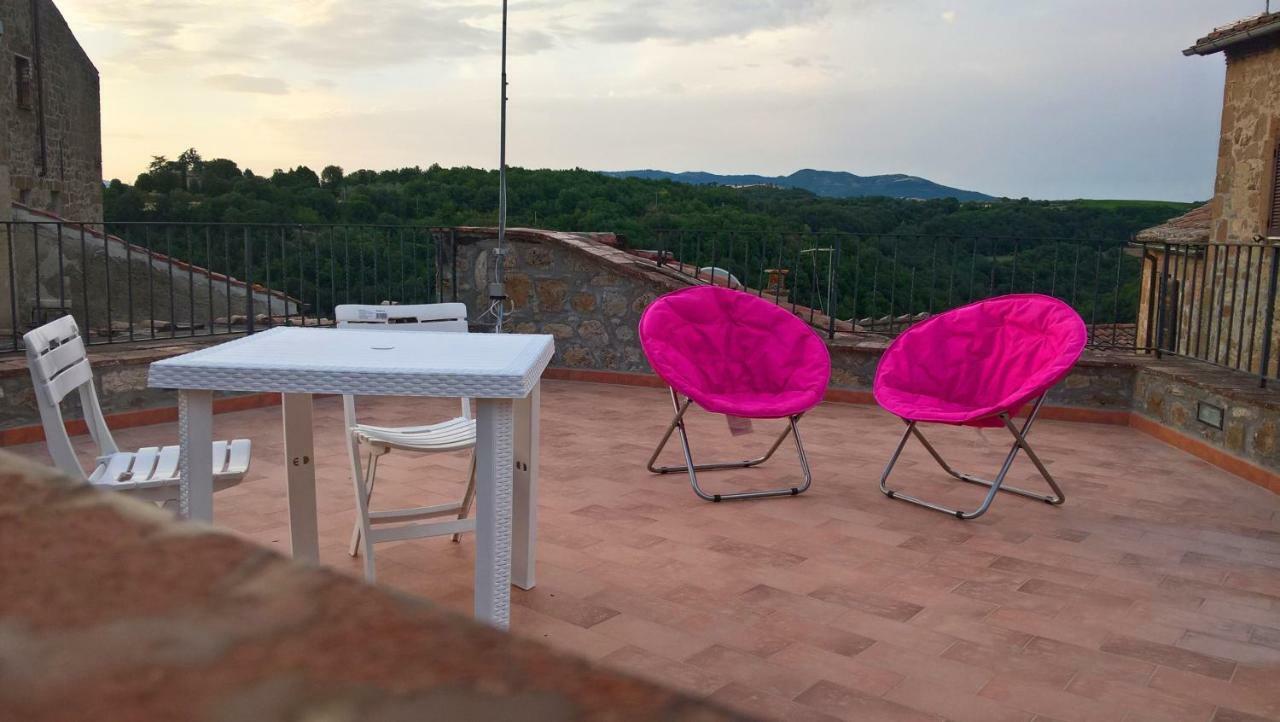 La Loggia Del Capitano - Rione Capisotto Apartman Pitigliano Kültér fotó